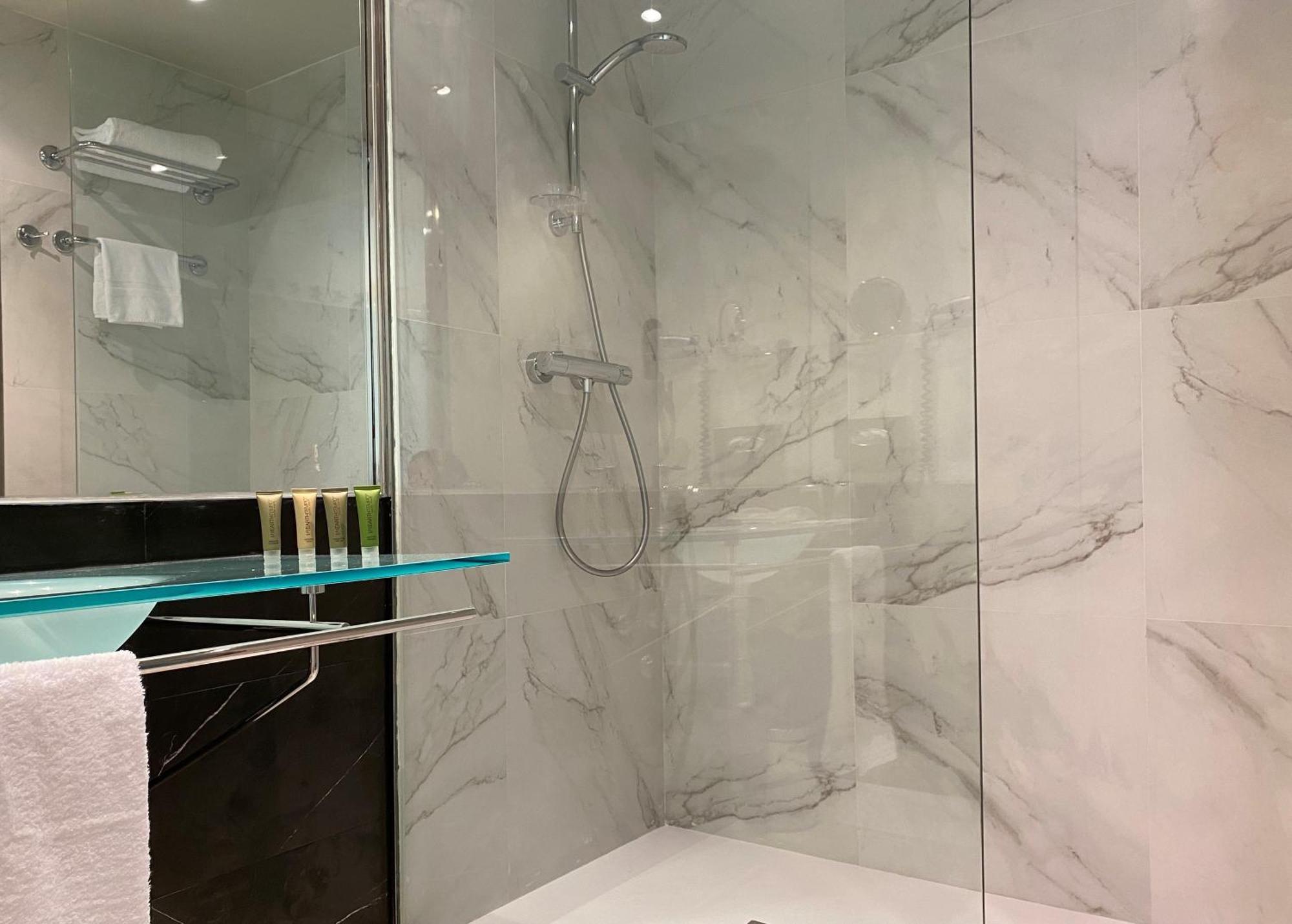 Hotel - Tablas, An Ihg 4*